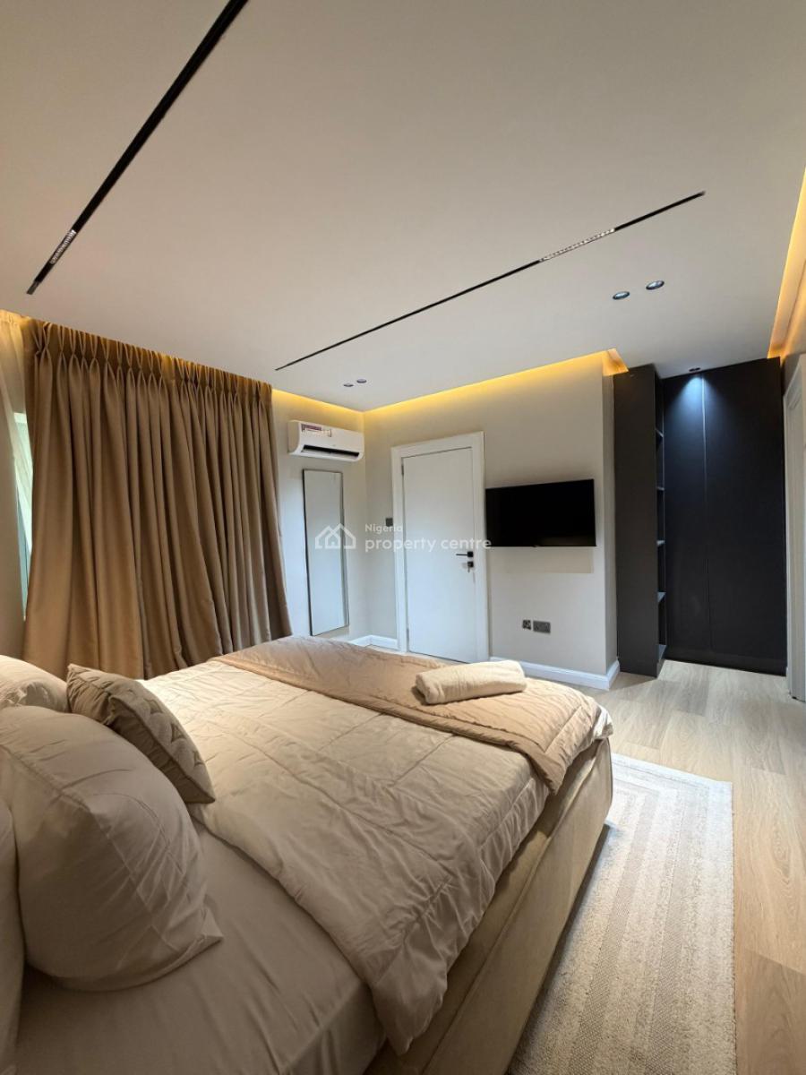 Brand New 2 Bedroom with Ps5, Airport Road Lugbe. River Park Estate, Lugbe District, Abuja, Flat / Apartment Short Let