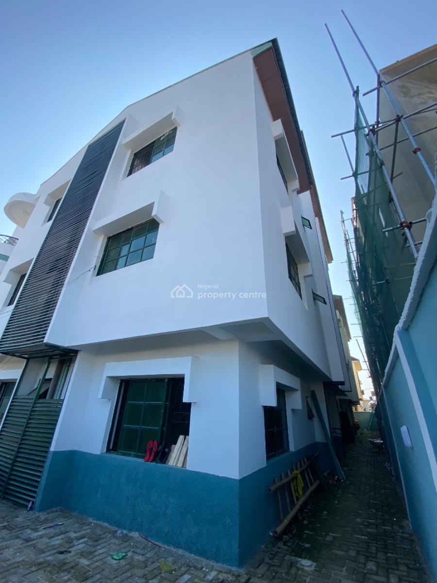 Standard and Luxurious Two Bedroom Penthouse, Chevy View Estate, Lekki, Lagos, Flat / Apartment for Rent