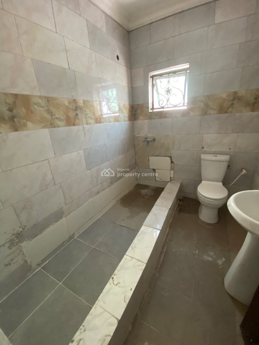 Standard and Luxurious Two Bedroom Penthouse, Chevy View Estate, Lekki, Lagos, Flat / Apartment for Rent