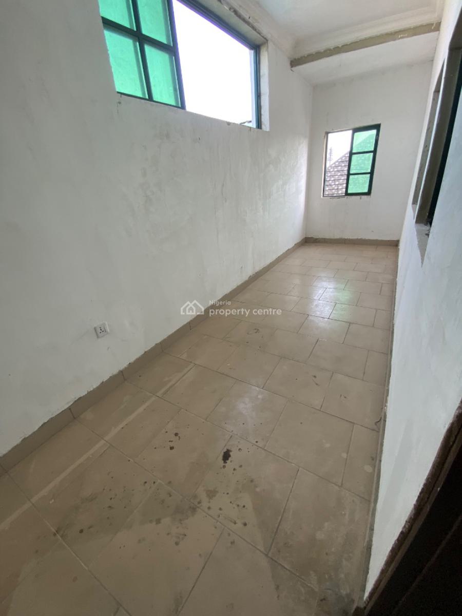 Standard and Luxurious Two Bedroom Penthouse, Chevy View Estate, Lekki, Lagos, Flat / Apartment for Rent
