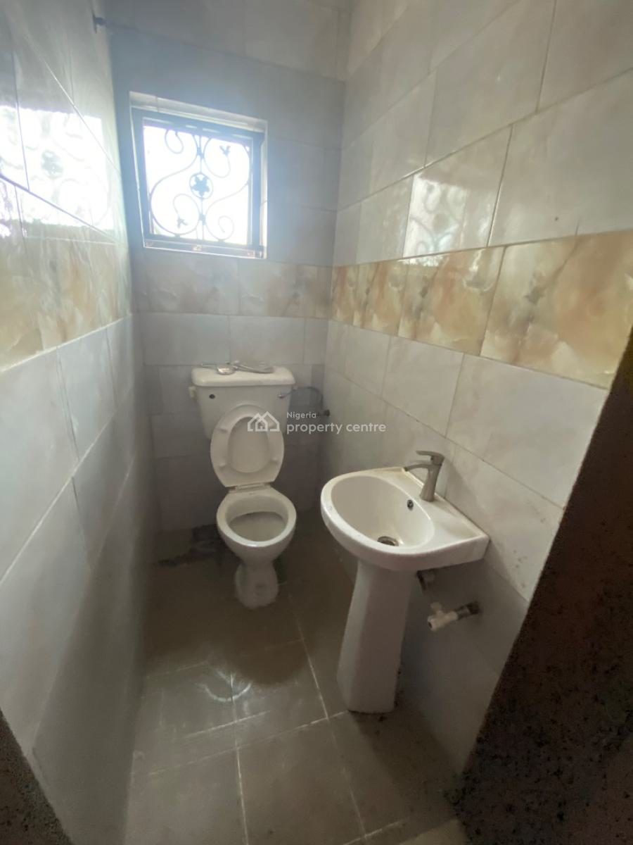 Standard and Luxurious Two Bedroom Penthouse, Chevy View Estate, Lekki, Lagos, Flat / Apartment for Rent