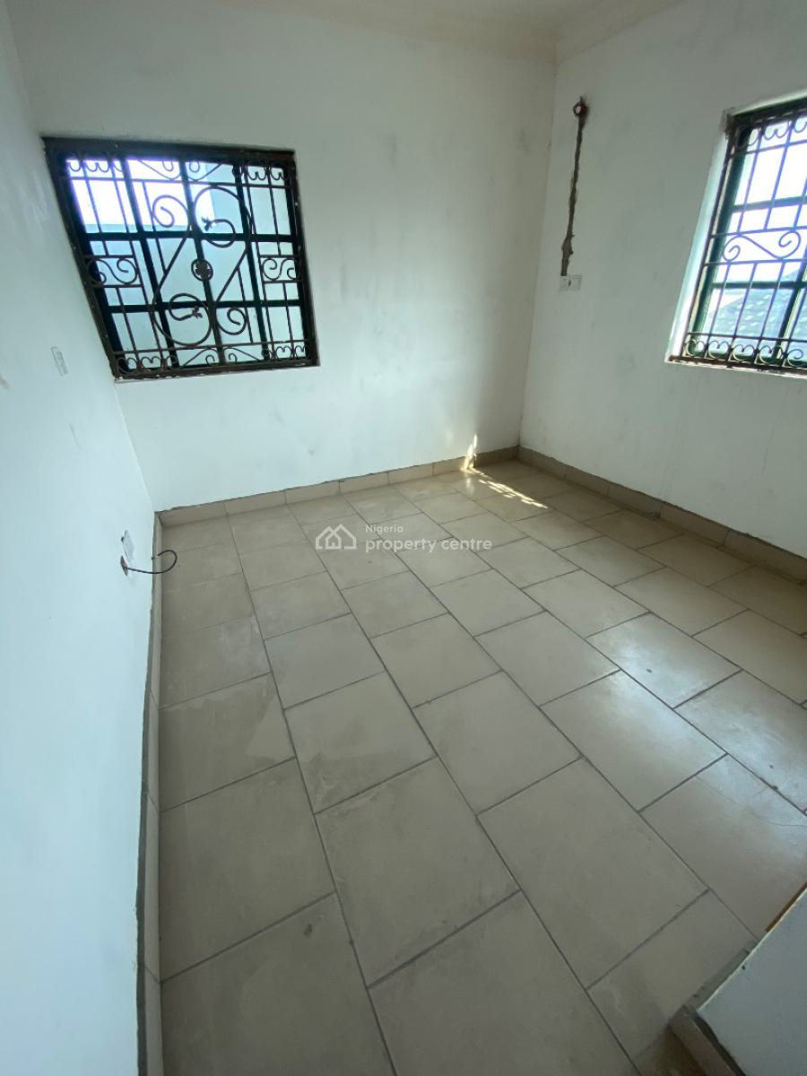 Standard and Luxurious Two Bedroom Penthouse, Chevy View Estate, Lekki, Lagos, Flat / Apartment for Rent