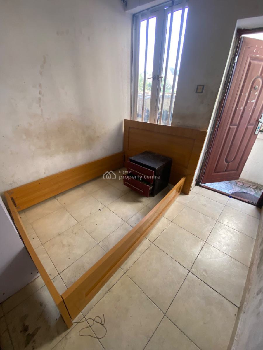 Spacious Bq Available, Chevy View Estate, Lekki, Lagos, Flat / Apartment for Rent