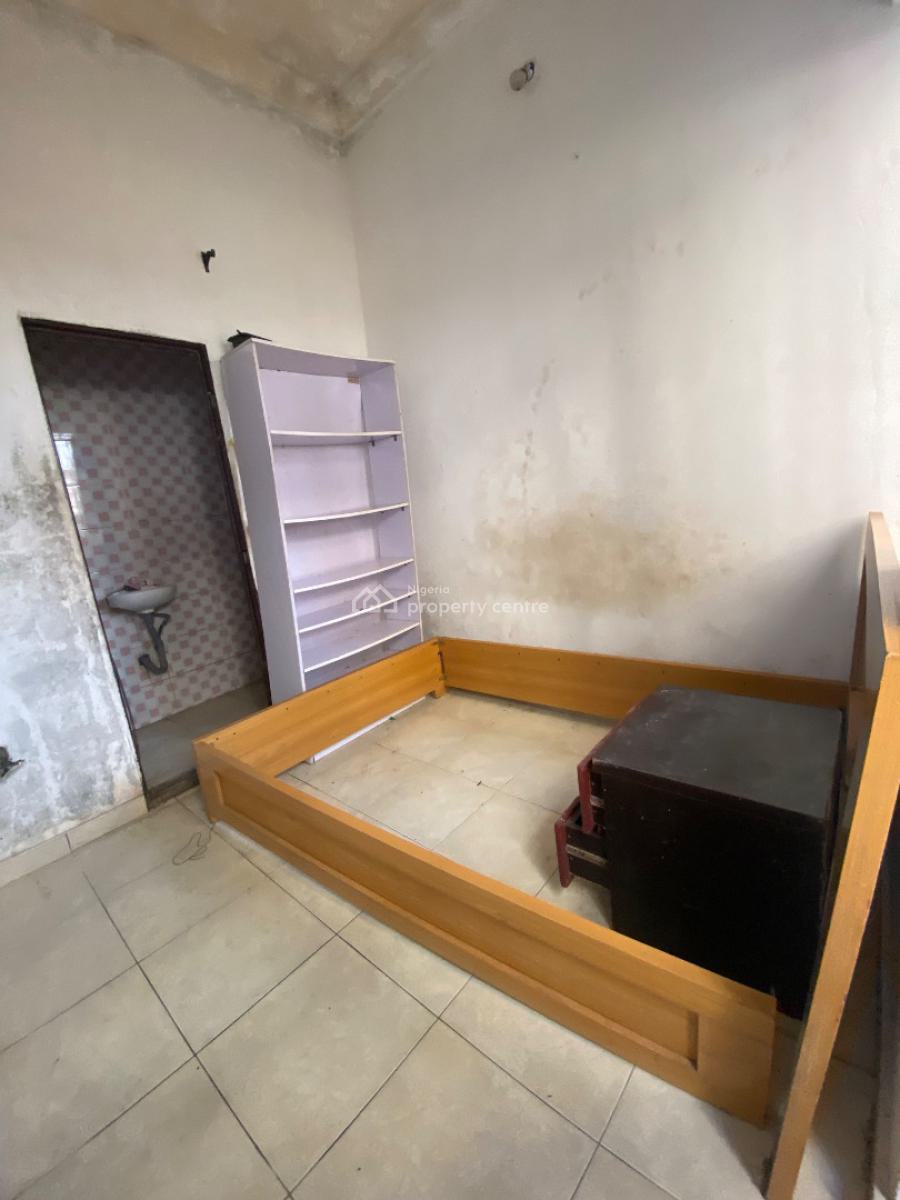 Spacious Bq Available, Chevy View Estate, Lekki, Lagos, Flat / Apartment for Rent