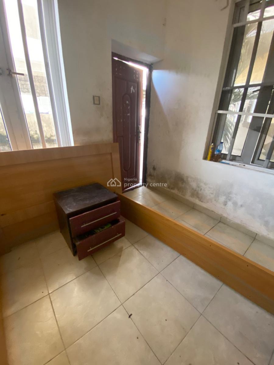 Spacious Bq Available, Chevy View Estate, Lekki, Lagos, Flat / Apartment for Rent