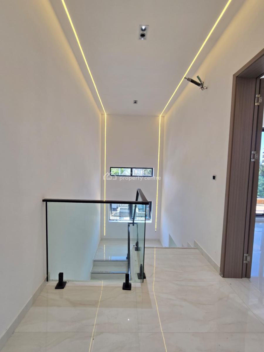 Luxury 5-bedroom Detached Duplex with Bq and Pool in a Secure Estate, Lekki Phase 1, Lekki, Lagos, Detached Duplex for Sale