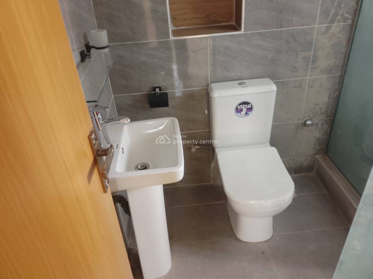 Standard Luxury 3bedroom Flat, Main Maitama, Maitama District, Abuja, Flat / Apartment for Rent