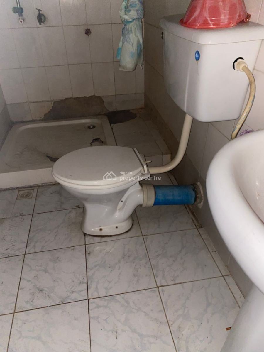 Very Decent 4bedroom Semi Detached House  at Berger Lagos, Ojodu Berger ,ojodu Lagos, Ojodu Berger, Ojodu, Lagos, Semi-detached Duplex for Sale