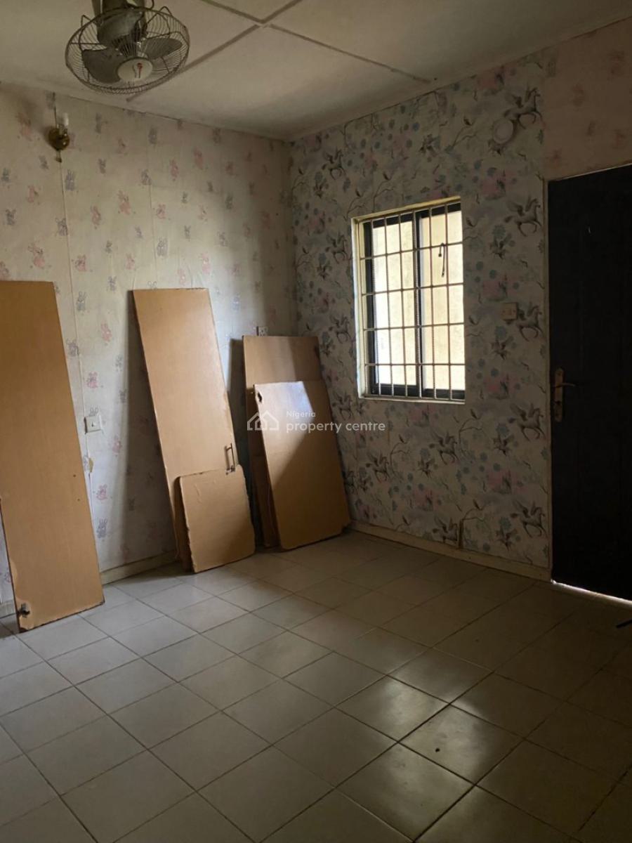 Very Decent 4bedroom Semi Detached House  at Berger Lagos, Ojodu Berger ,ojodu Lagos, Ojodu Berger, Ojodu, Lagos, Semi-detached Duplex for Sale