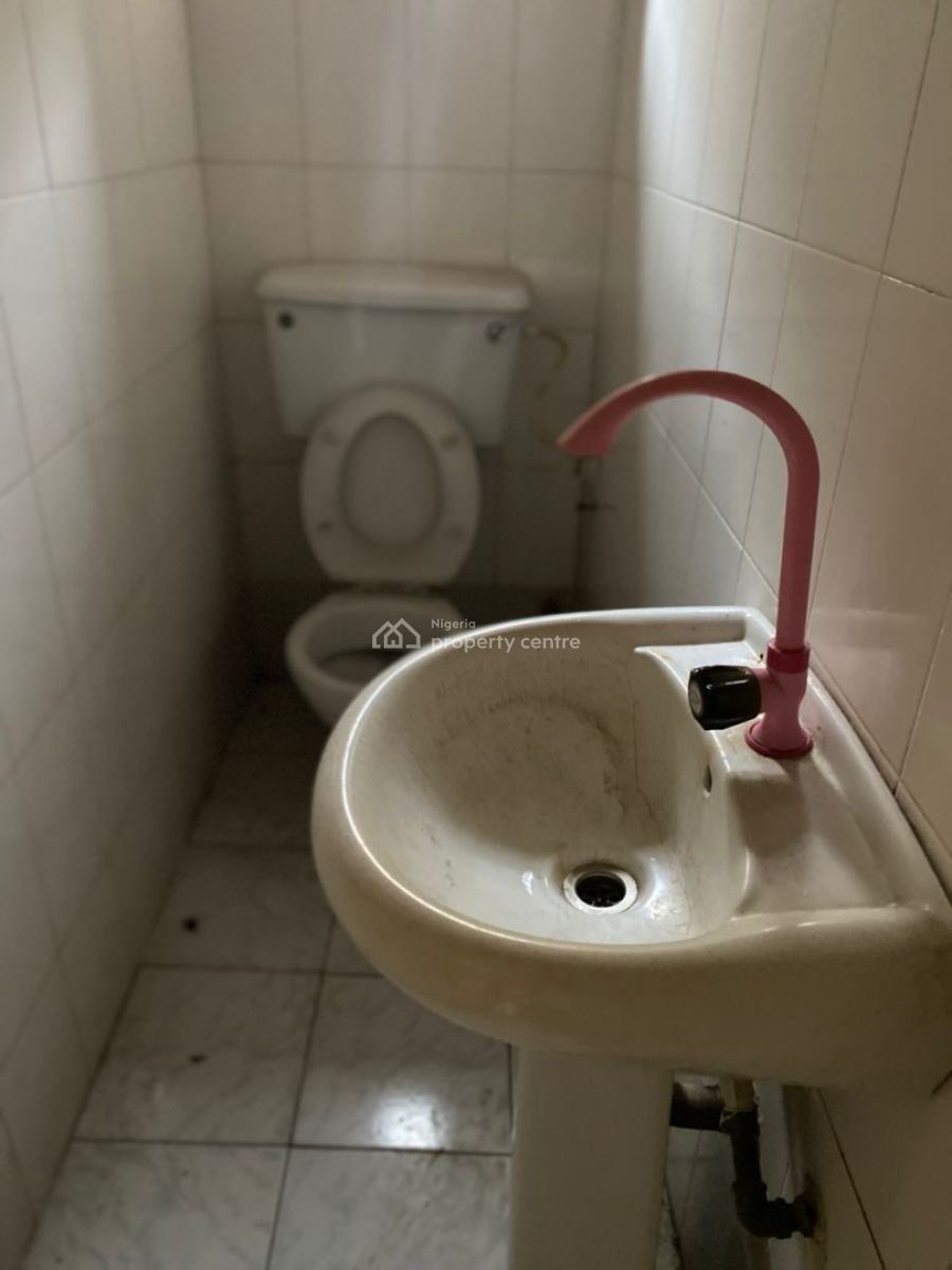 Very Decent 4bedroom Semi Detached House  at Berger Lagos, Ojodu Berger ,ojodu Lagos, Ojodu Berger, Ojodu, Lagos, Semi-detached Duplex for Sale