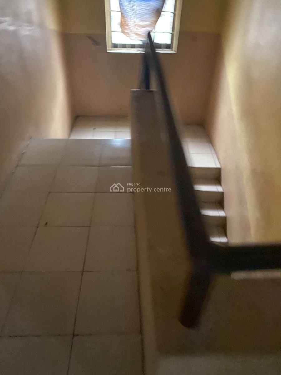 Very Decent 4bedroom Semi Detached House  at Berger Lagos, Ojodu Berger ,ojodu Lagos, Ojodu Berger, Ojodu, Lagos, Semi-detached Duplex for Sale