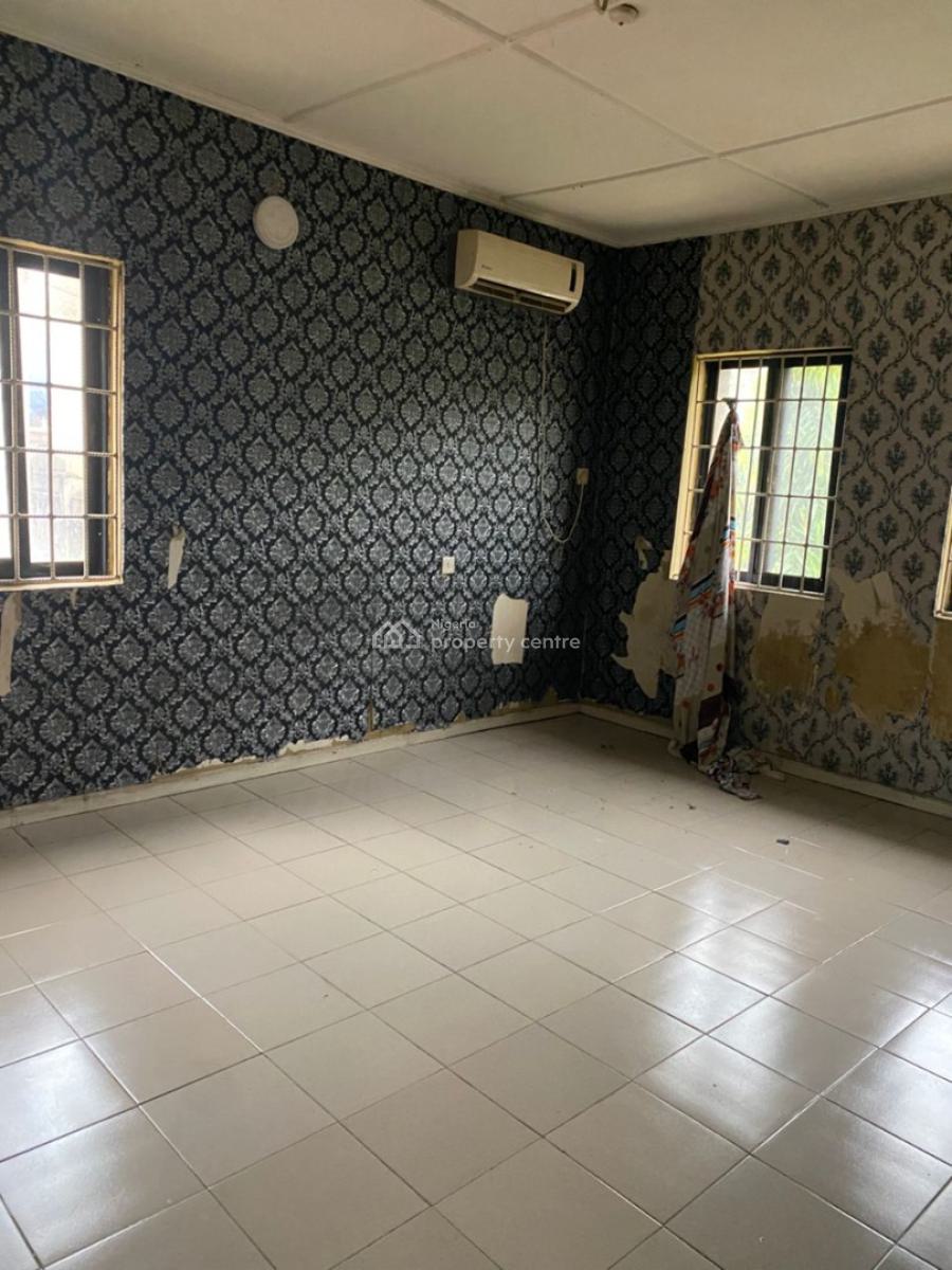 Very Decent 4bedroom Semi Detached House  at Berger Lagos, Ojodu Berger ,ojodu Lagos, Ojodu Berger, Ojodu, Lagos, Semi-detached Duplex for Sale
