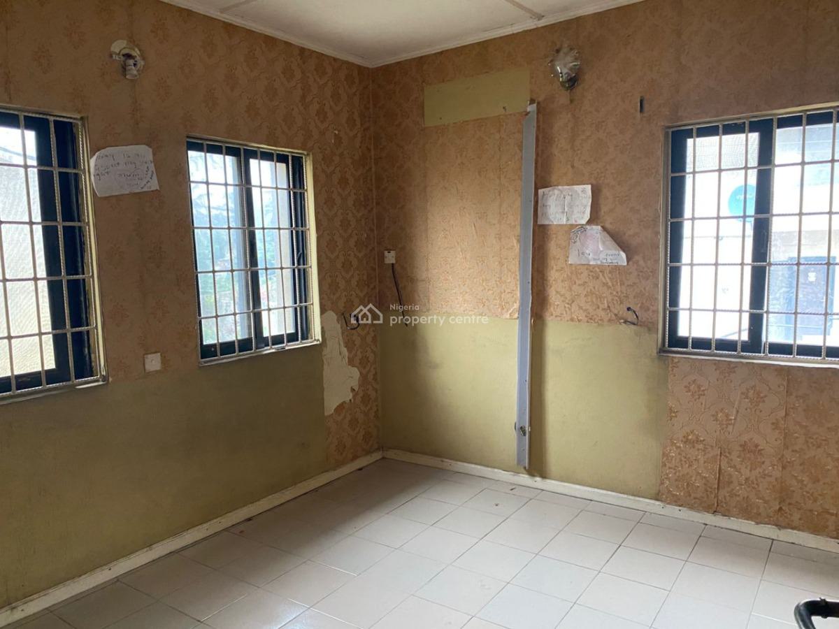 Very Decent 4bedroom Semi Detached House  at Berger Lagos, Ojodu Berger ,ojodu Lagos, Ojodu Berger, Ojodu, Lagos, Semi-detached Duplex for Sale