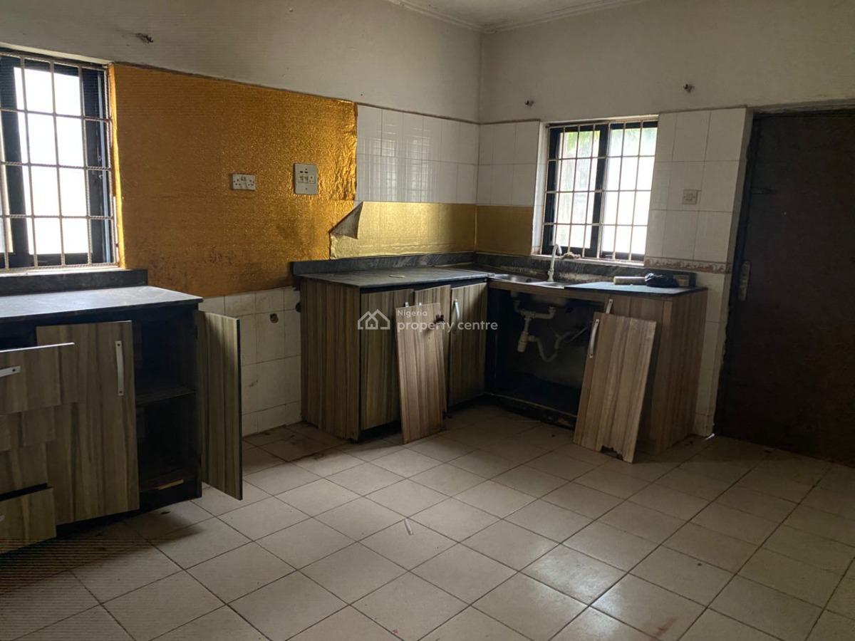 Very Decent 4bedroom Semi Detached House  at Berger Lagos, Ojodu Berger ,ojodu Lagos, Ojodu Berger, Ojodu, Lagos, Semi-detached Duplex for Sale