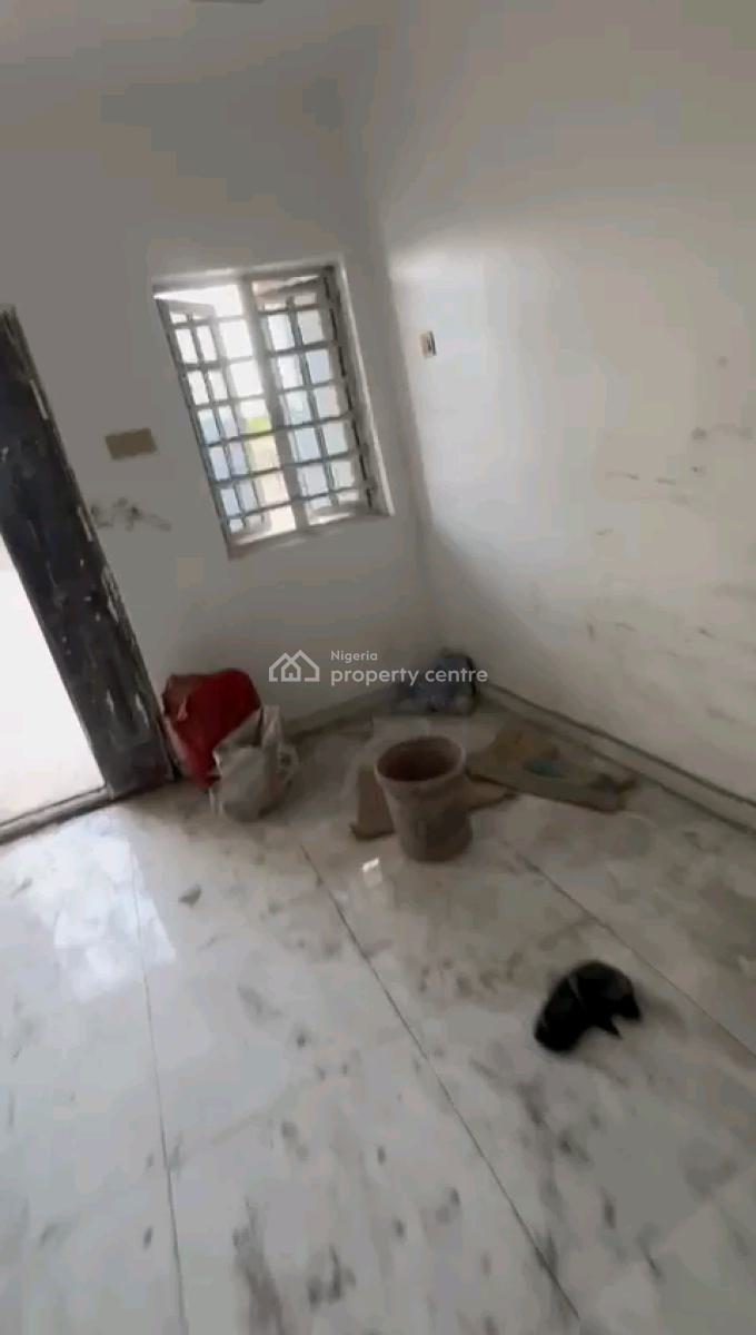 a Newly Built and Spacious 2bedroom Apartment, Oloruntoyin Street, Oworonshoki, Shomolu, Lagos, Flat / Apartment for Rent