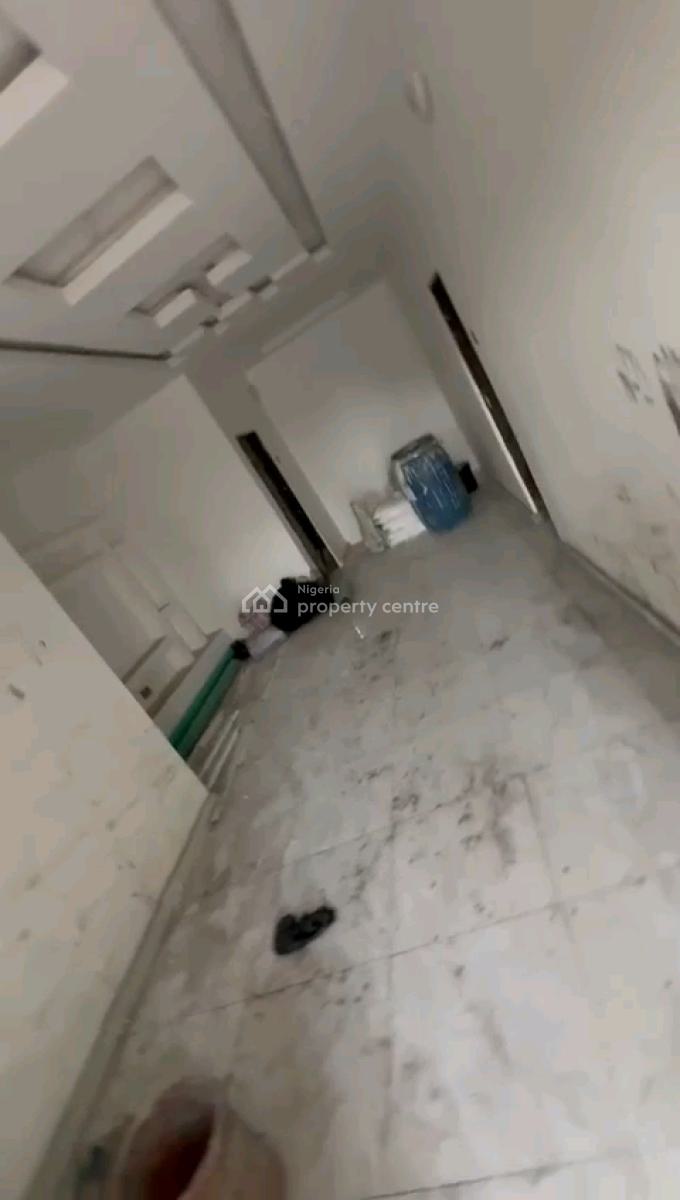 a Newly Built and Spacious 2bedroom Apartment, Oloruntoyin Street, Oworonshoki, Shomolu, Lagos, Flat / Apartment for Rent