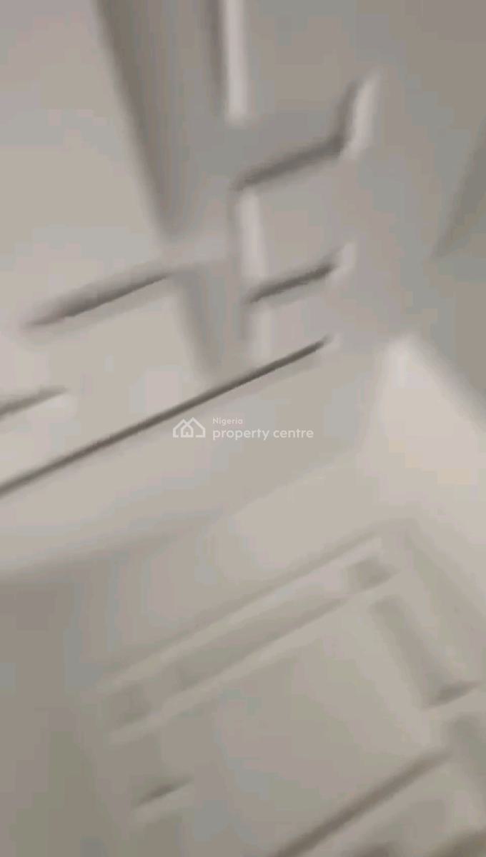 a Newly Built and Spacious 2bedroom Apartment, Oloruntoyin Street, Oworonshoki, Shomolu, Lagos, Flat / Apartment for Rent