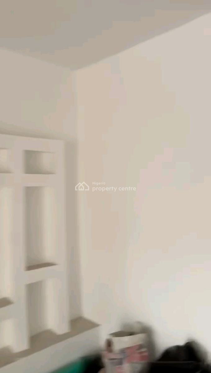 a Newly Built and Spacious 2bedroom Apartment, Oloruntoyin Street, Oworonshoki, Shomolu, Lagos, Flat / Apartment for Rent