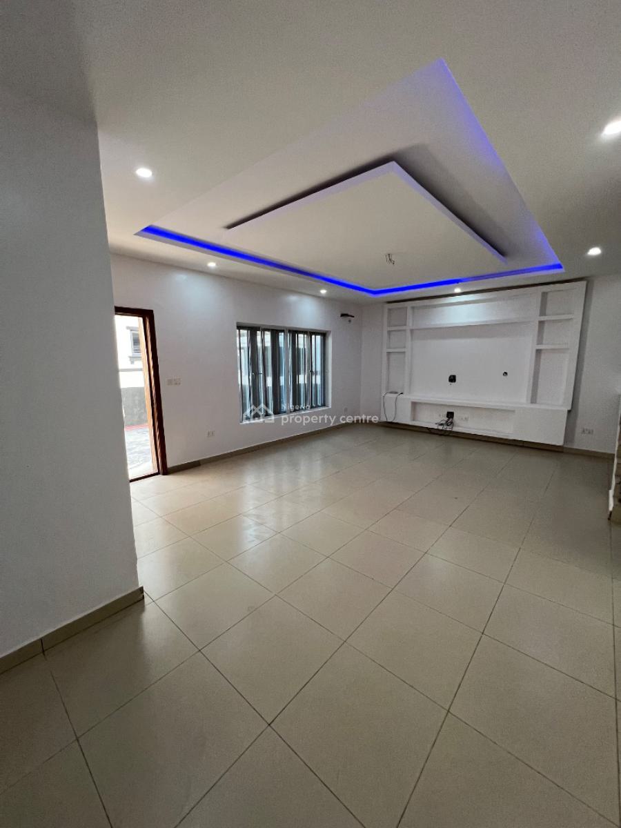 Spacious 4 Bedroom Fully Detached Duplex with a Bq, Chevron, Lekki, Lagos, Detached Duplex for Rent