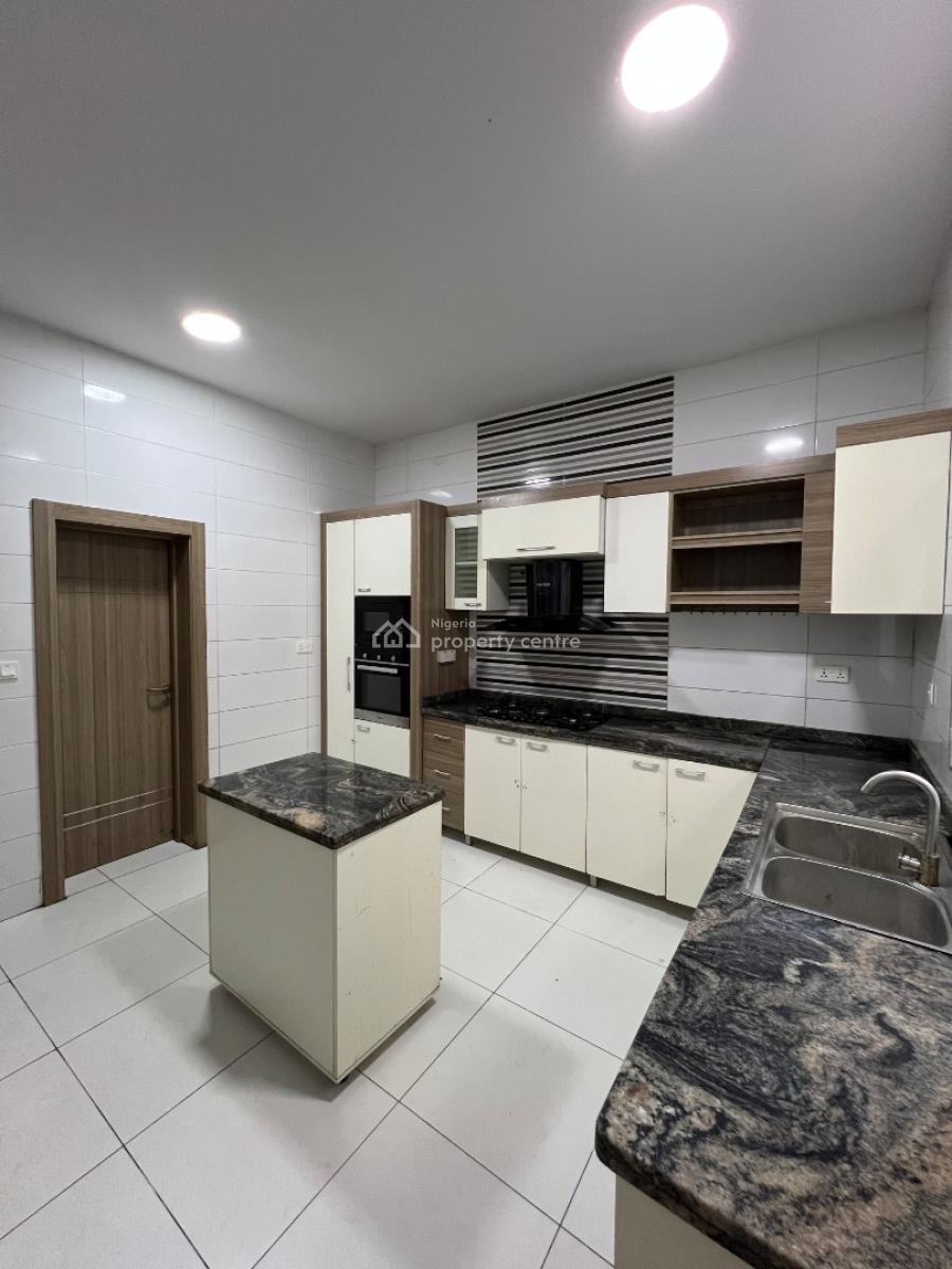 Spacious 4 Bedroom Fully Detached Duplex with a Bq, Chevron, Lekki, Lagos, Detached Duplex for Rent