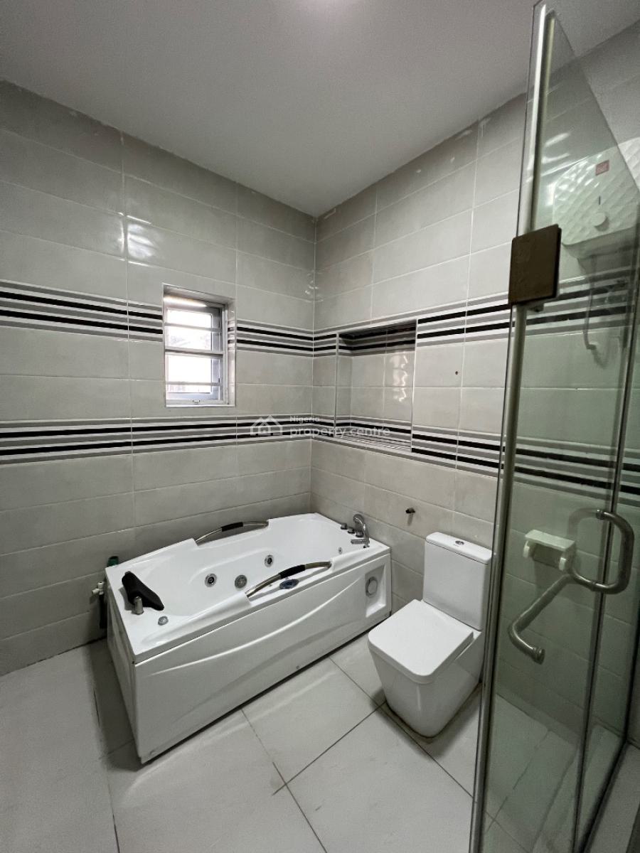 Spacious 4 Bedroom Fully Detached Duplex with a Bq, Chevron, Lekki, Lagos, Detached Duplex for Rent