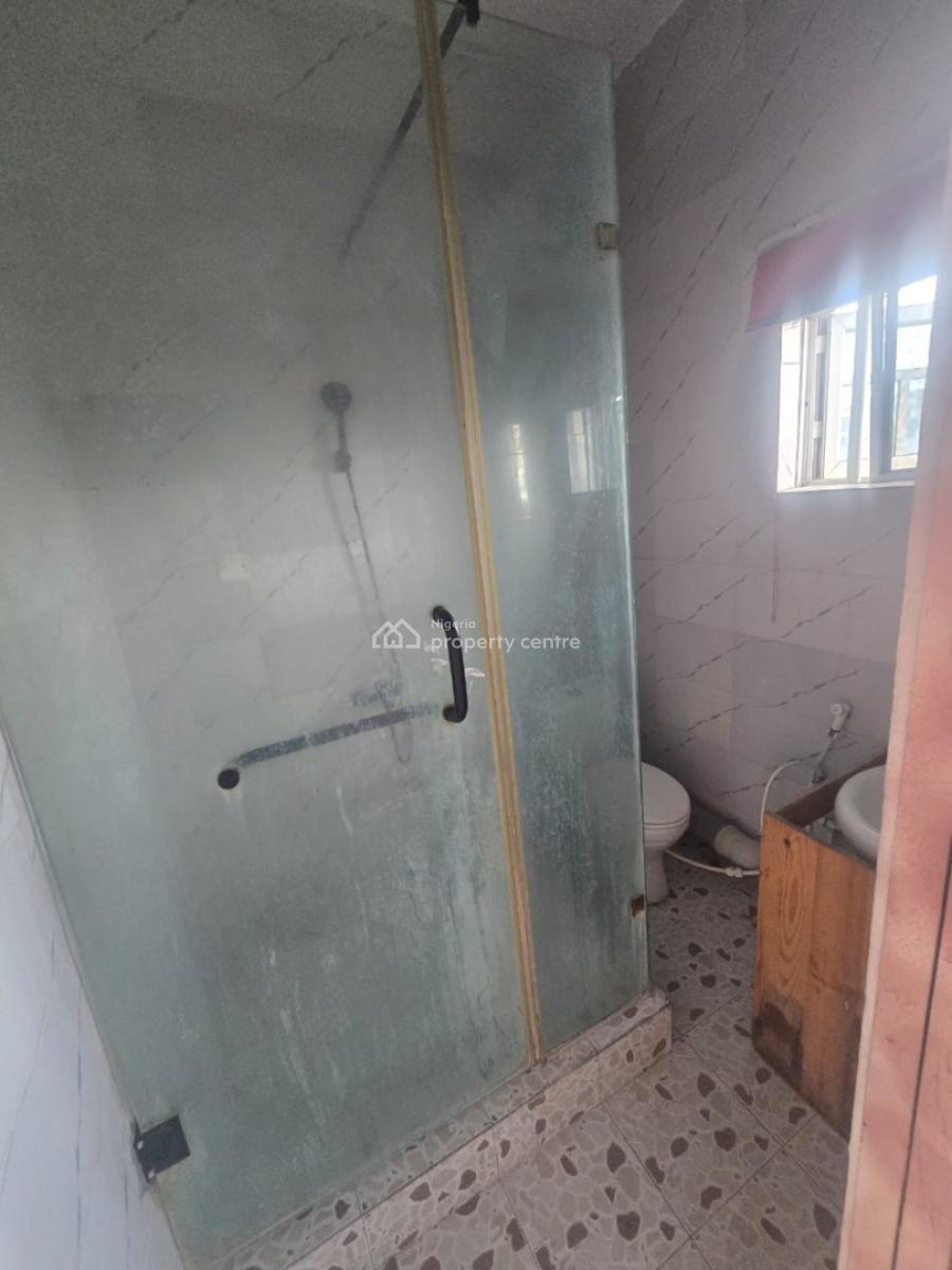 Newly Renovated Self-serviced 2 Bedroom Flat, Off Freedom Way, Lekki Phase 1, Lekki, Lagos, Flat / Apartment for Rent