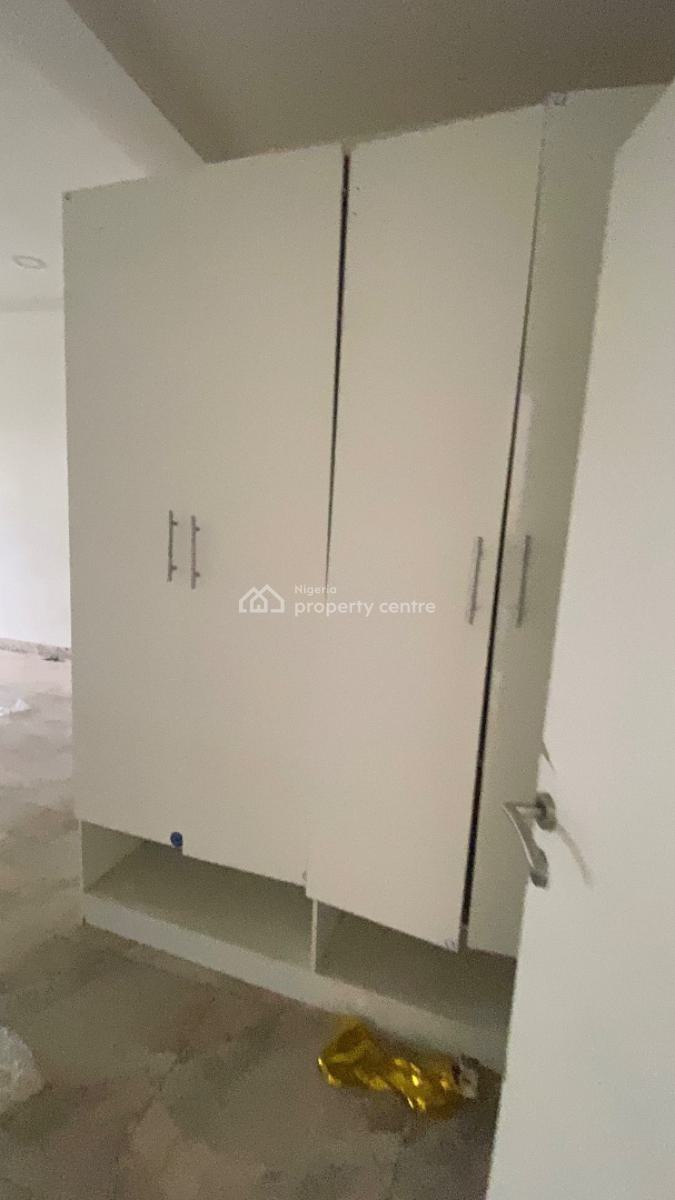 Neatly Built 3 Bedrooms Flat, Jahi, Abuja, House for Rent