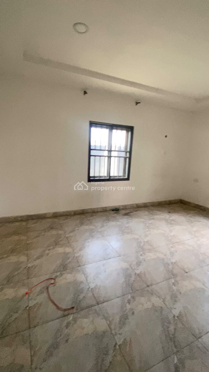 Neatly Built 3 Bedrooms Flat, Jahi, Abuja, House for Rent