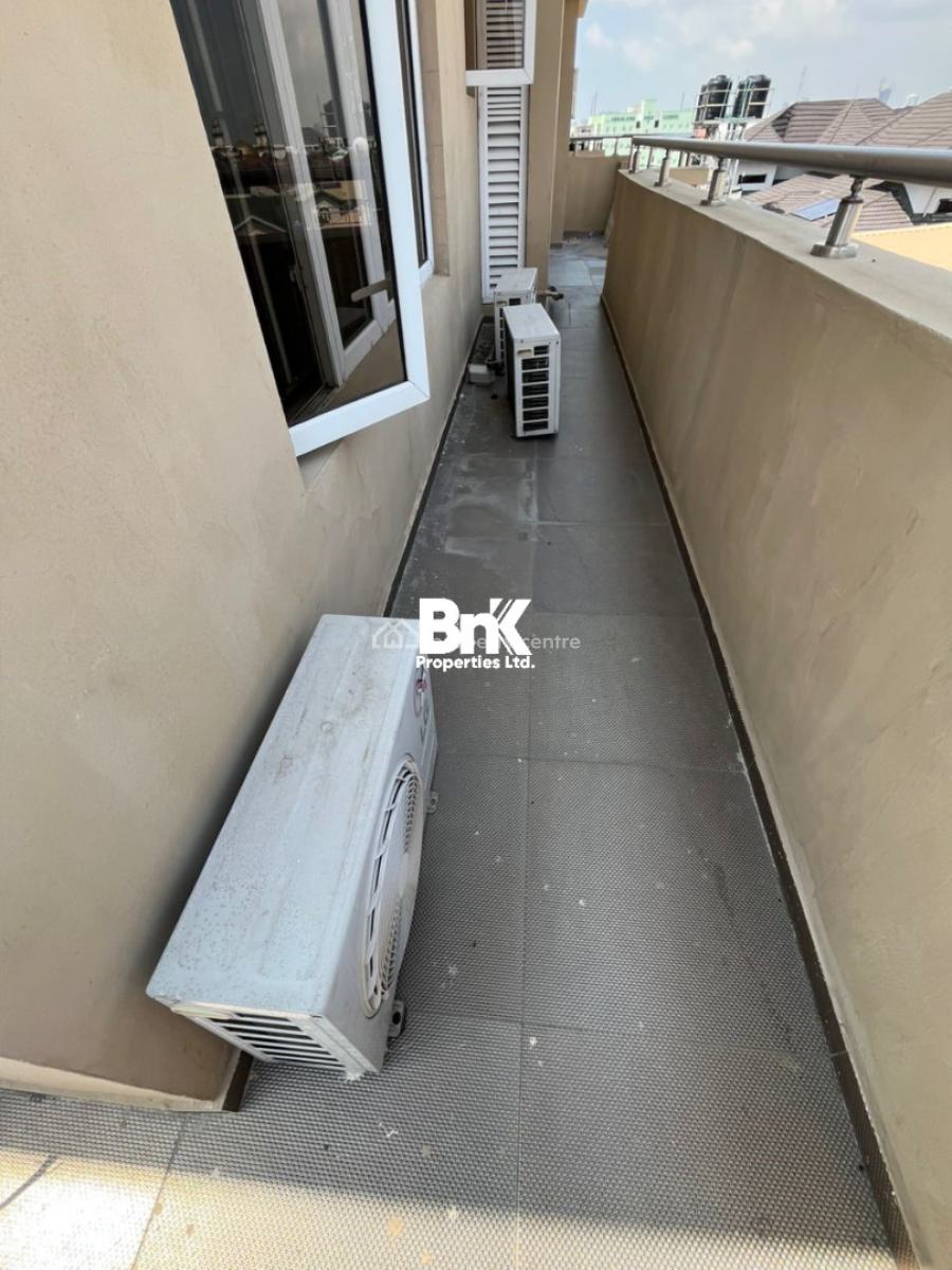 3-bedroom Penthouse with 2 Rooms Bq, Lekki Phase 1, Lekki, Lagos, Flat / Apartment for Rent
