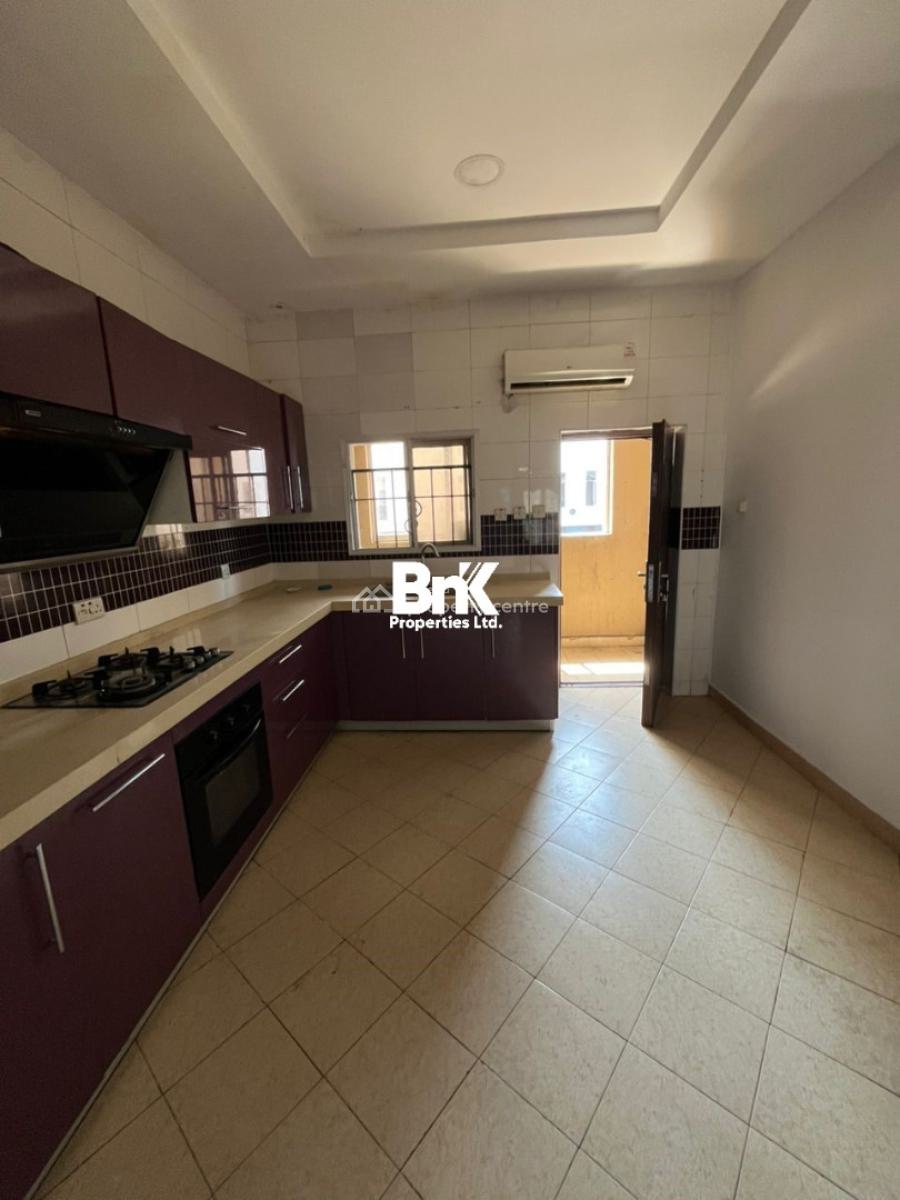 3-bedroom Penthouse with 2 Rooms Bq, Lekki Phase 1, Lekki, Lagos, Flat / Apartment for Rent