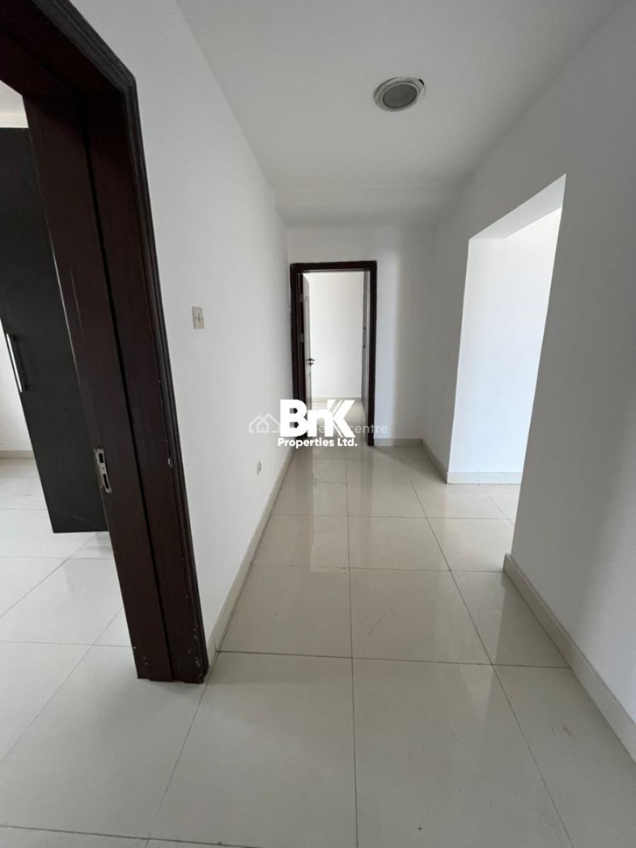 3-bedroom Penthouse with 2 Rooms Bq, Lekki Phase 1, Lekki, Lagos, Flat / Apartment for Rent