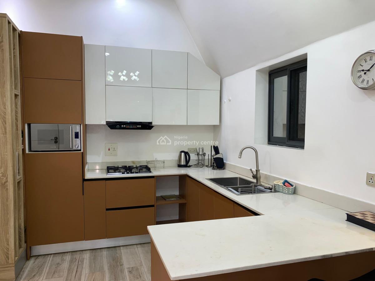 Lovely 2 Bedroom Apartment Is Available, Serene & Secured Estate, Life Camp, Abuja, Flat / Apartment Short Let