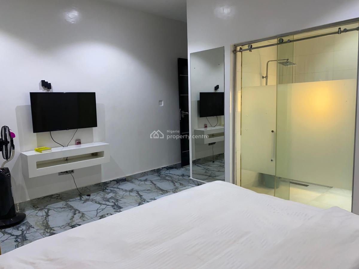 Lovely 2 Bedroom Apartment, Secure and Serene Estate, Life Camp, Abuja, Flat / Apartment Short Let