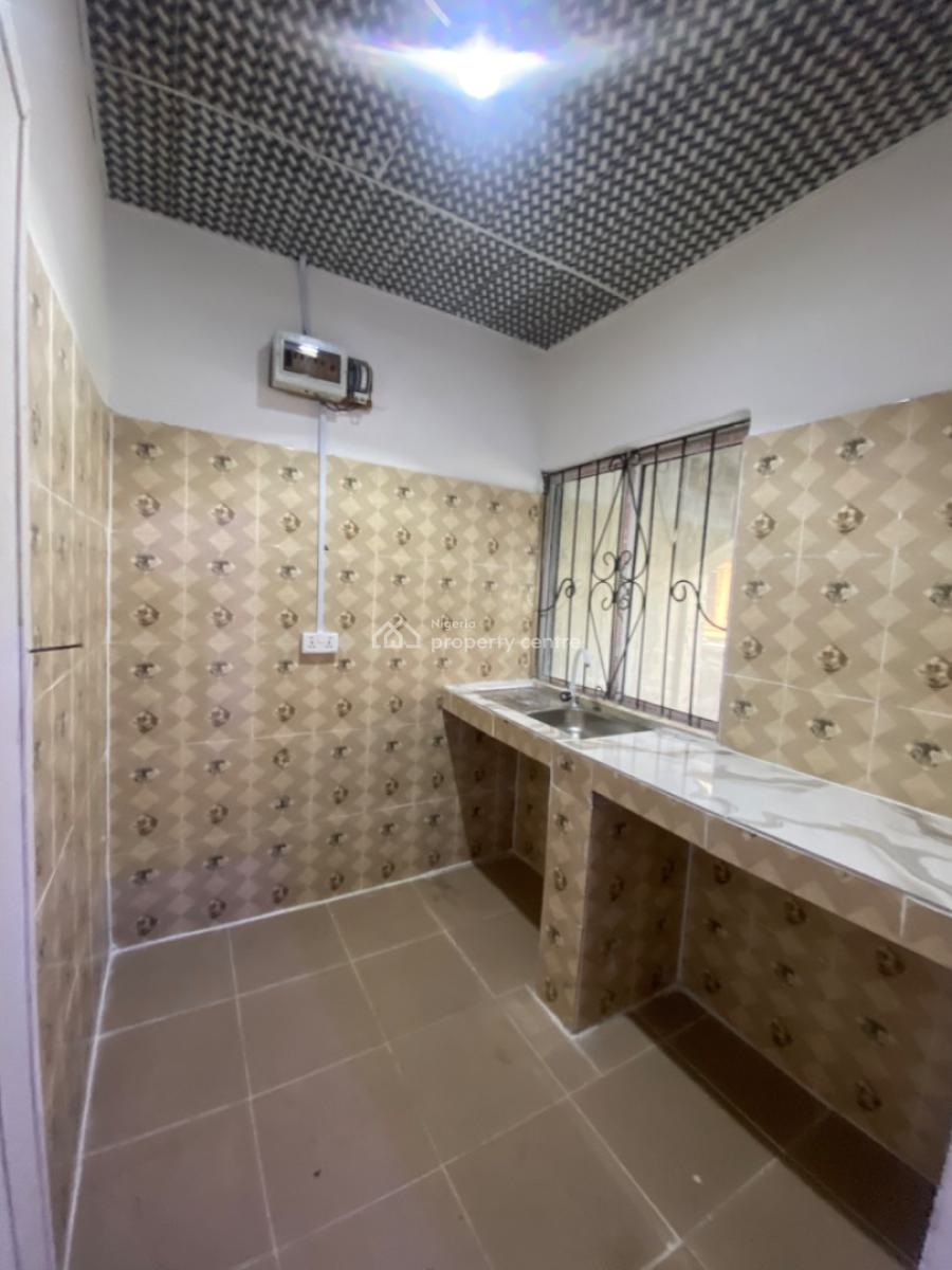 an Executive One Bedroom Flat, Peace Land Estate Ogombo Off Abraham Adesanya Ajah, Lekki, Lagos, Mini Flat (room and Parlour) for Rent
