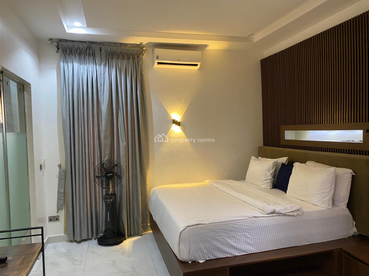 Lovely 2 Bedroom Apartment, Serene & Secured Estate, Life Camp, Abuja, Flat / Apartment Short Let