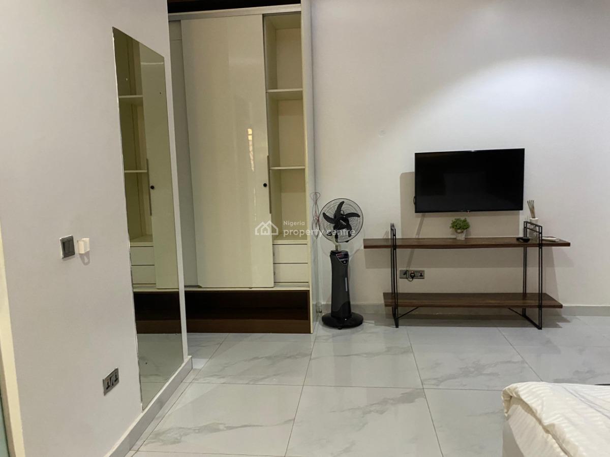 Lovely 2 Bedroom Apartment, Serene & Secured Estate, Life Camp, Abuja, Flat / Apartment Short Let