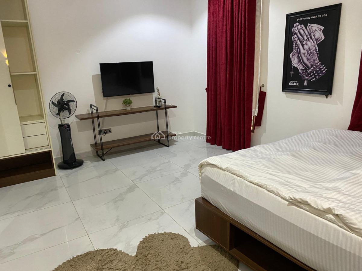 Lovely 2 Bedroom Apartment, Serene & Secured Estate, Life Camp, Abuja, Flat / Apartment Short Let