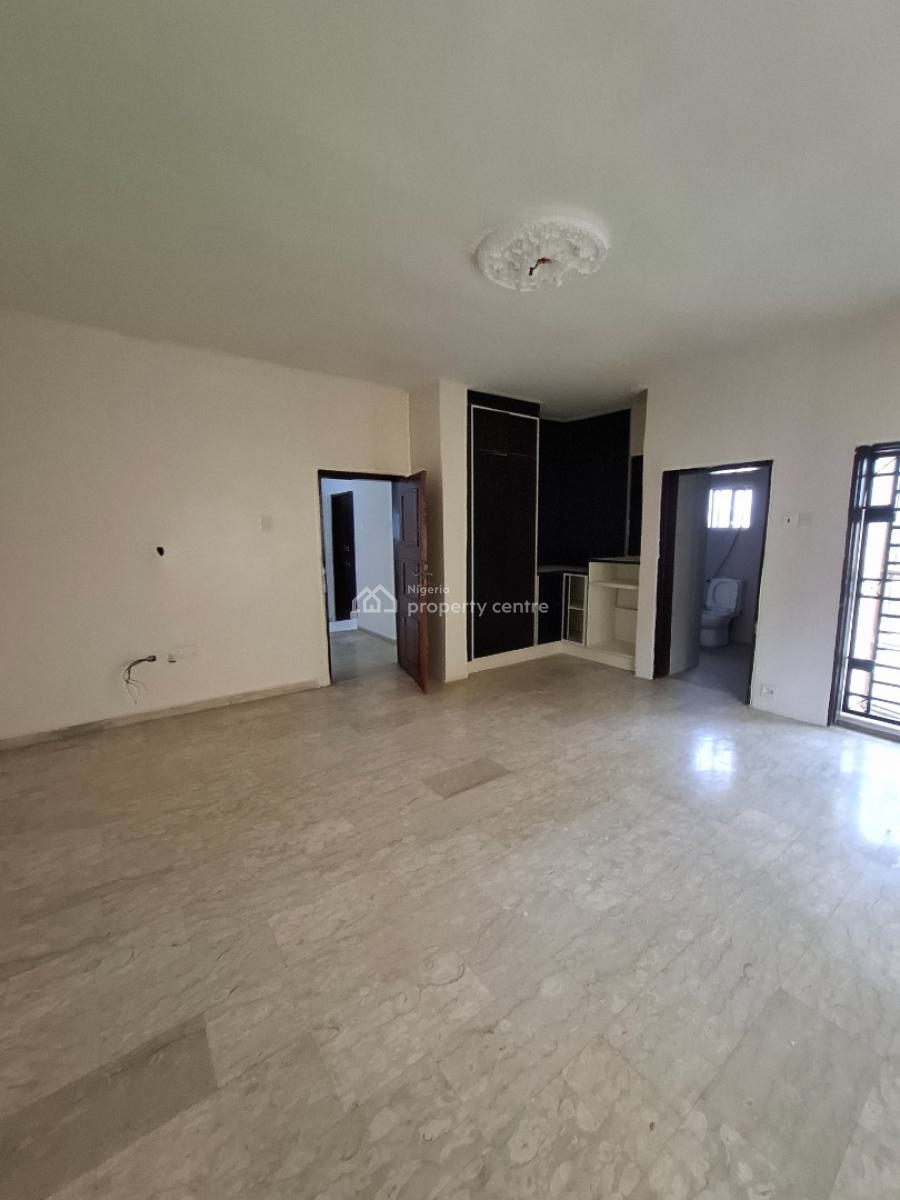 Standard 3 Bedroom Apartment, Maitama District, Abuja, Flat / Apartment for Rent
