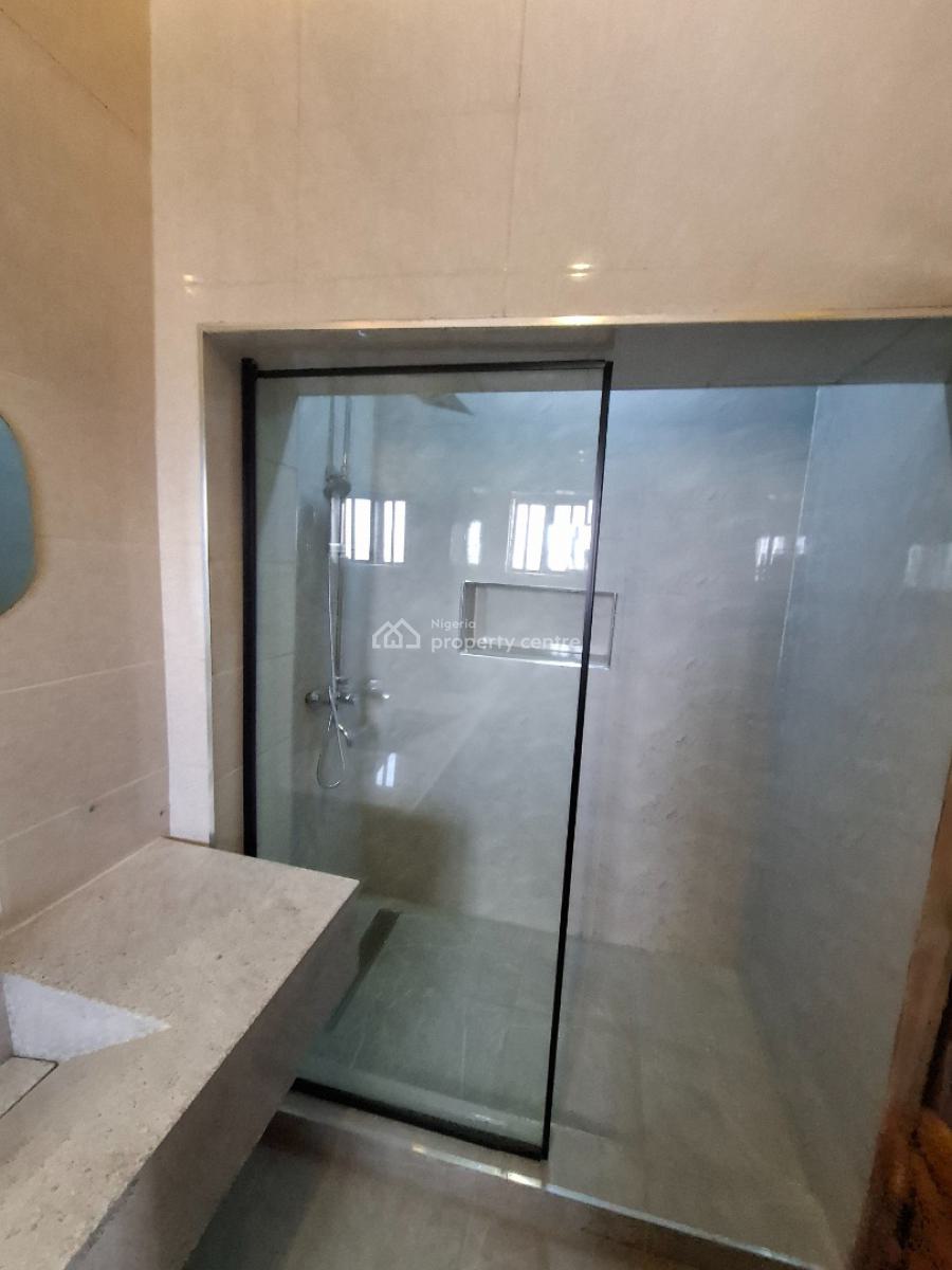 Standard 3 Bedroom Apartment, Maitama District, Abuja, Flat / Apartment for Rent