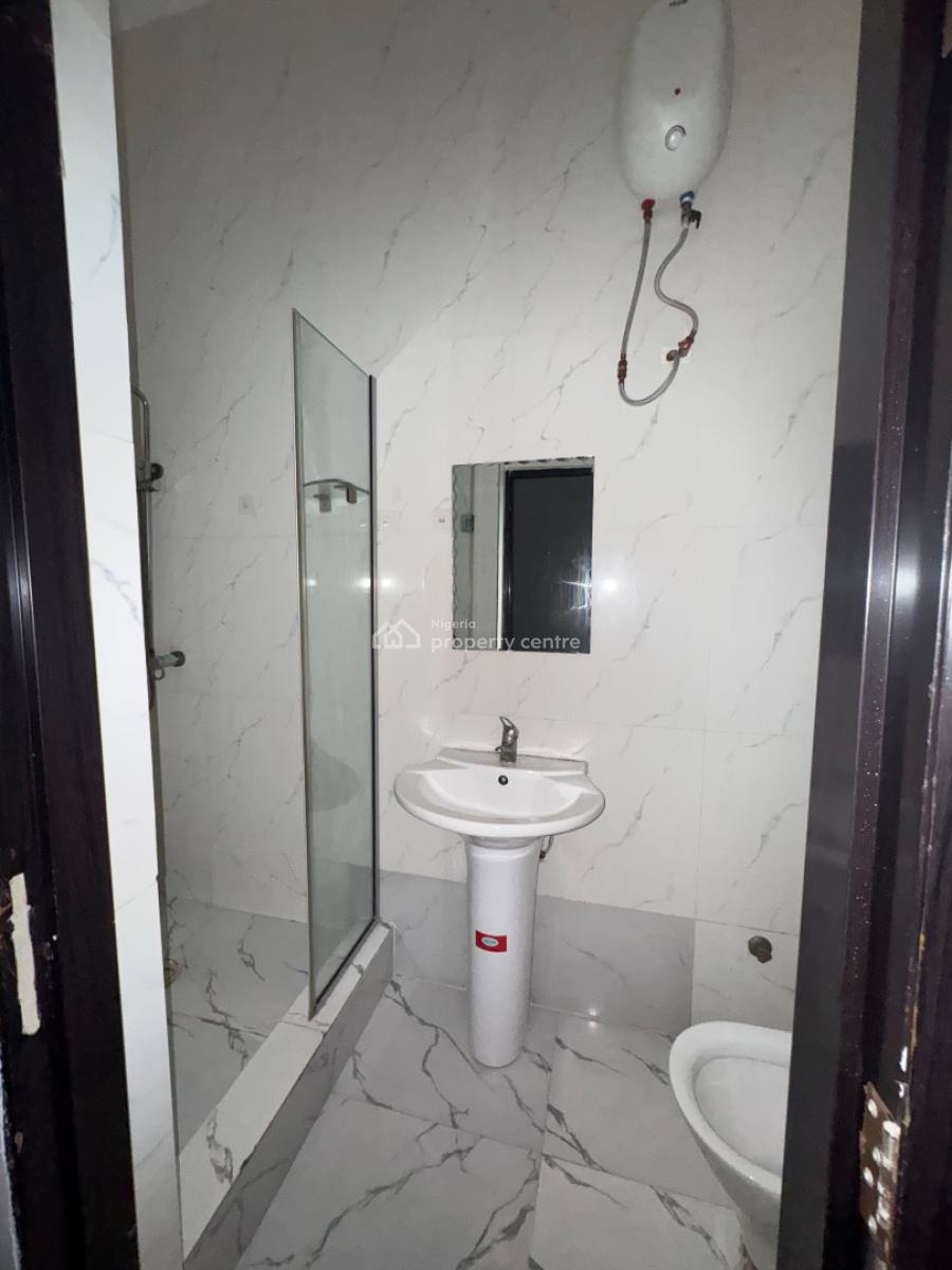 Experience Living in Exquisitely Finished 5 Bedrom Fully Detached $bq, Chevron Drive, Lekki, Lagos, Detached Duplex for Rent