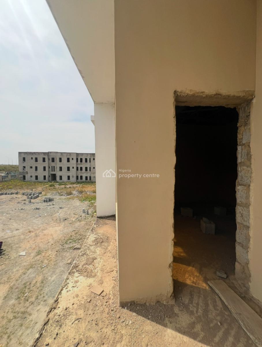 3 Bedroom Terrace, Kubwa, Abuja, Terraced Duplex for Sale