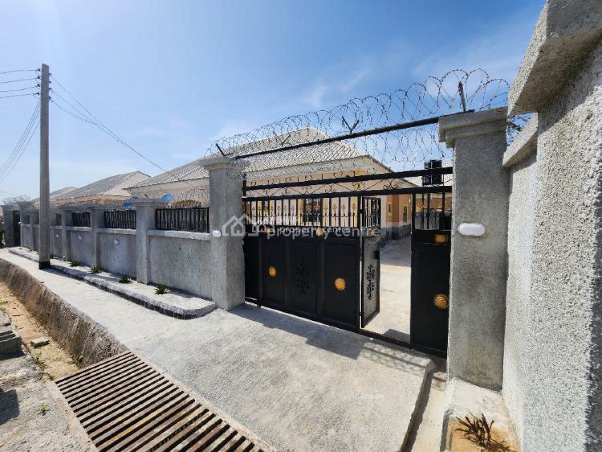 2 Bedrooms Detached Bungalow, Becky Estate, Karu, Abuja, Semi-detached Bungalow for Rent