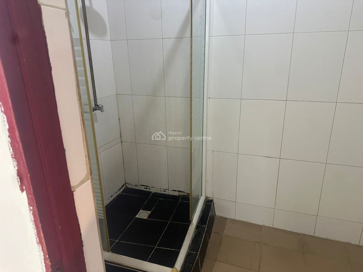 a Portable Furnished En-suite Room Upstairs Sharing Only Kitchen, Victoria Island Extension, Oniru, Victoria Island (vi), Lagos, Self Contain (single Rooms) for Rent