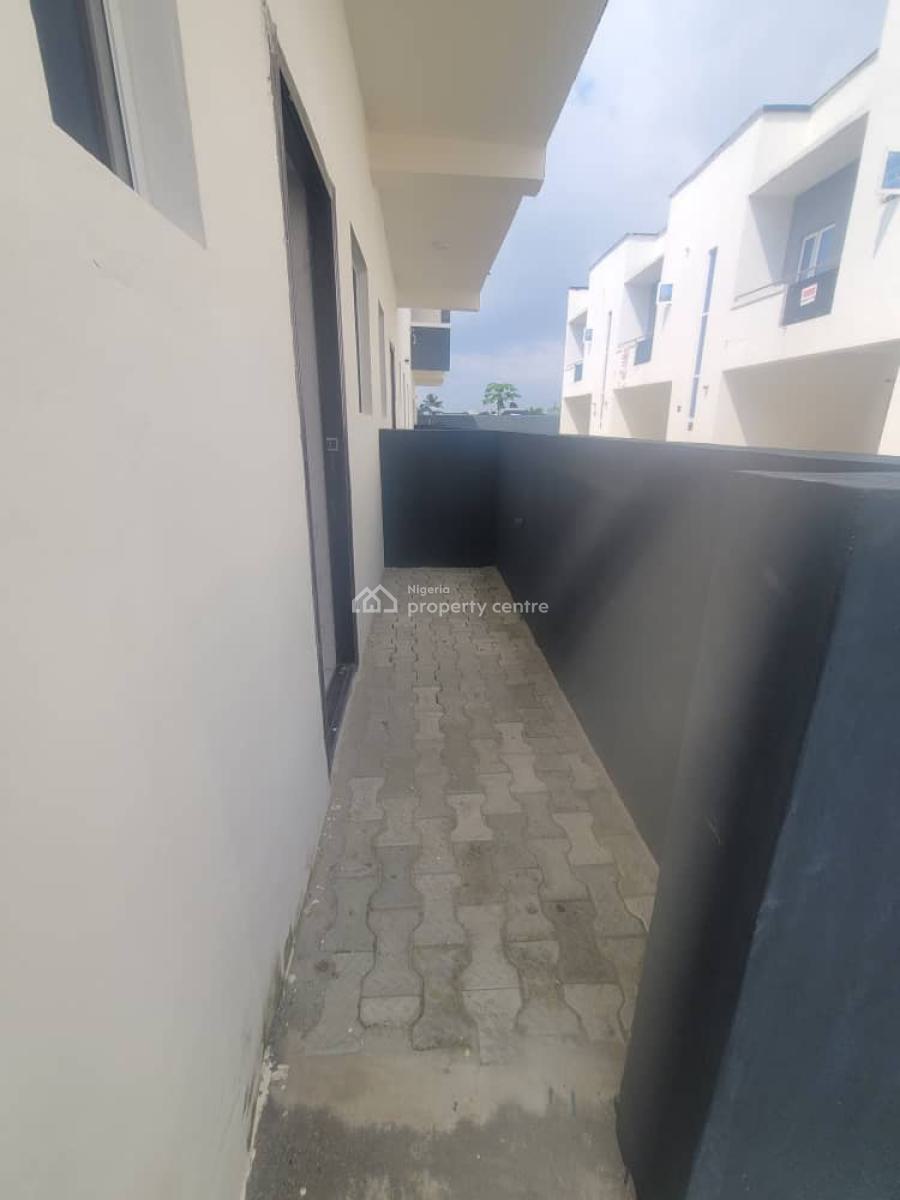 2 Bedroom Apartment, Glory City Estate,, Abijo, Lekki, Lagos, Flat / Apartment for Sale