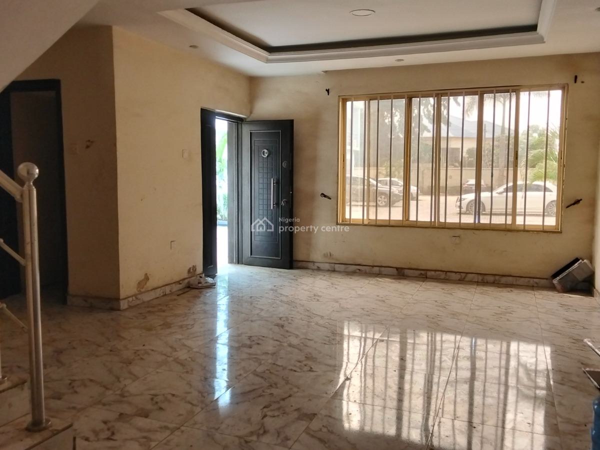 Service 4 Bedroom Terraced Duplex with Bq, Off Oduduwa Crescent, Ikeja Gra, Ikeja, Lagos, Flat / Apartment for Rent
