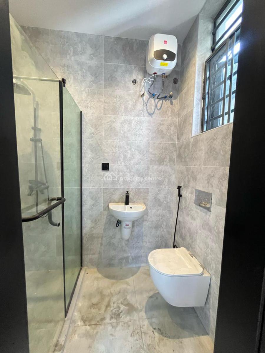 Beautiful One Bedroom Apartment, Suitable Forairbnb with Elevator, Ologolo, Lekki, Lagos, Flat / Apartment for Sale