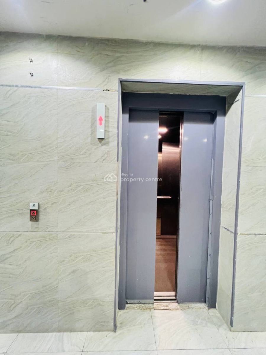 Fully Service 3 Bedroom Apartment +elevator, Inside Lekki Phase 1 Estate, Lekki Phase 1, Lekki, Lagos, Block of Flats for Sale