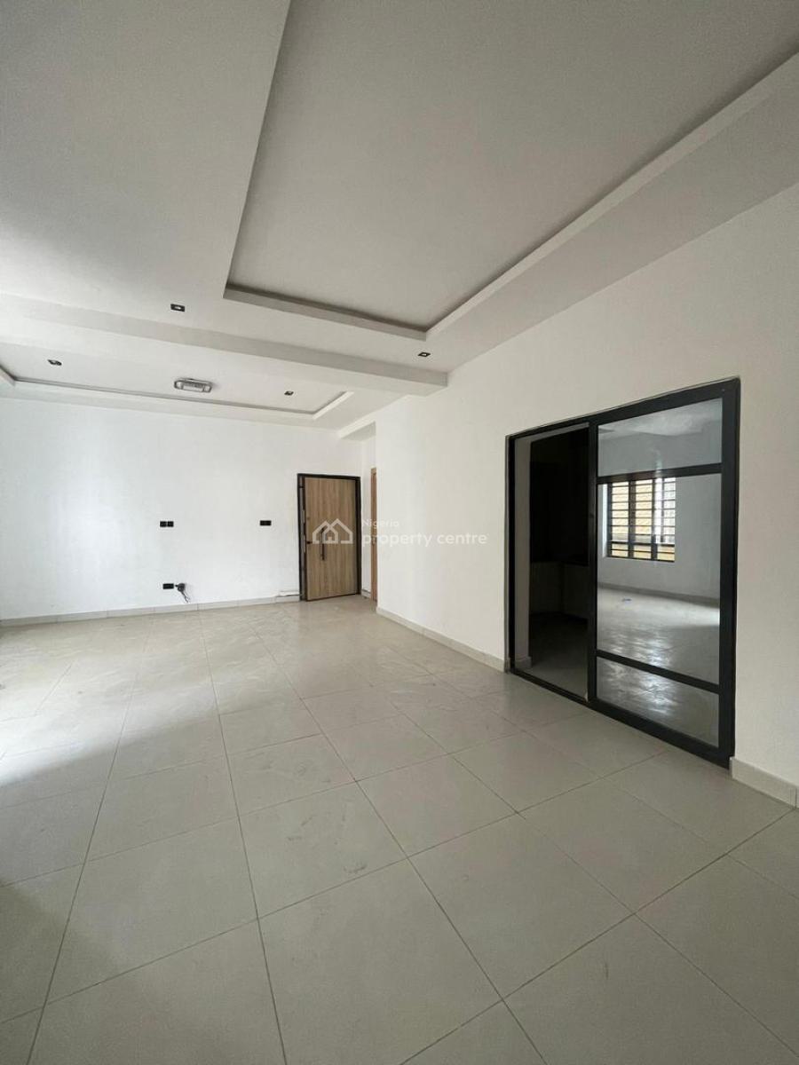 Spacious 2 Bedroom Apartment with a Room Bq, Ologolo, Lekki, Lagos, Flat / Apartment for Sale