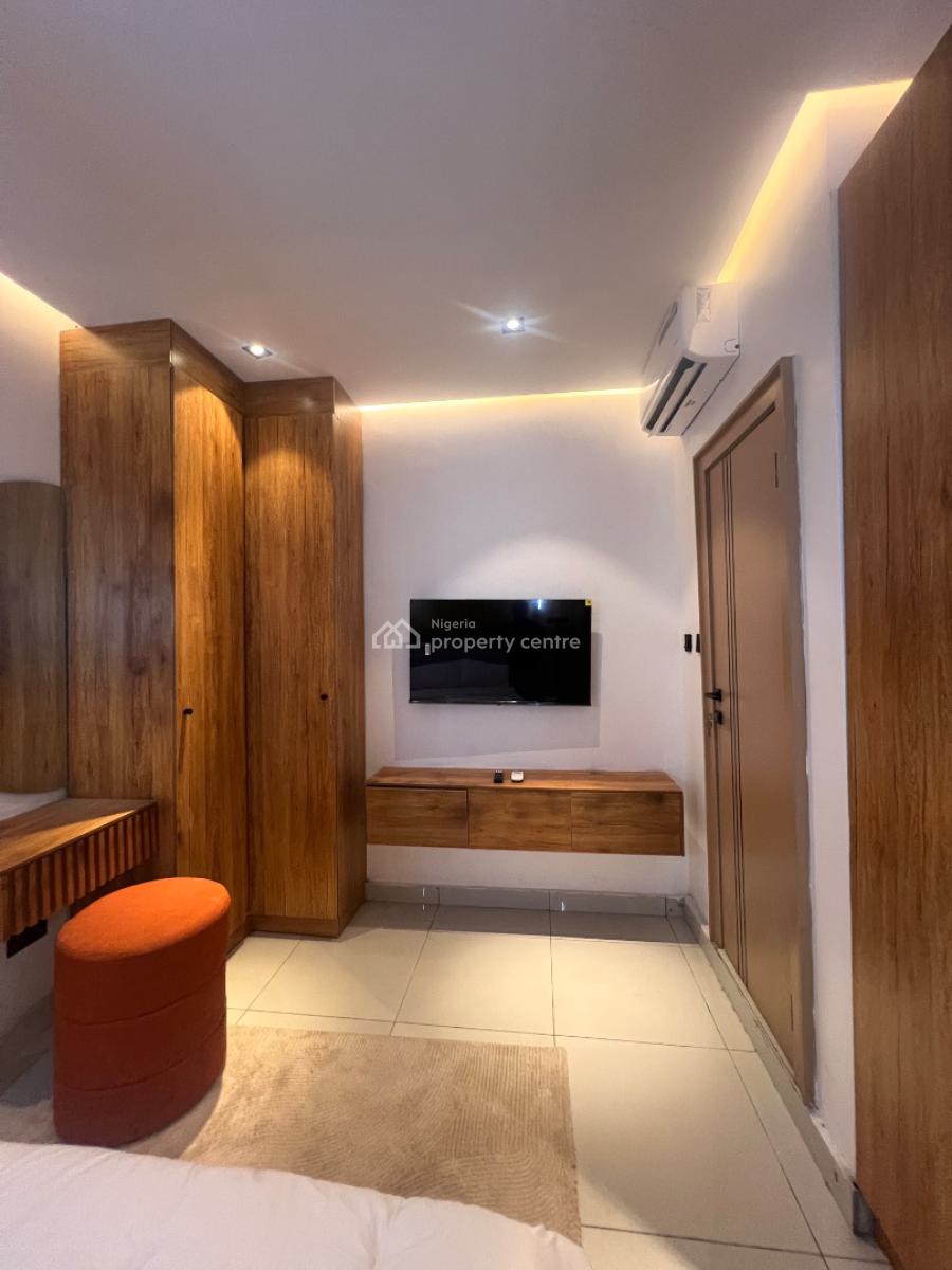 Secure a Cashflow Generating Asset in a Serene Estate, Secure a Cashflow Generating Asset with High Returns, Surulere, Lagos, Flat / Apartment for Sale