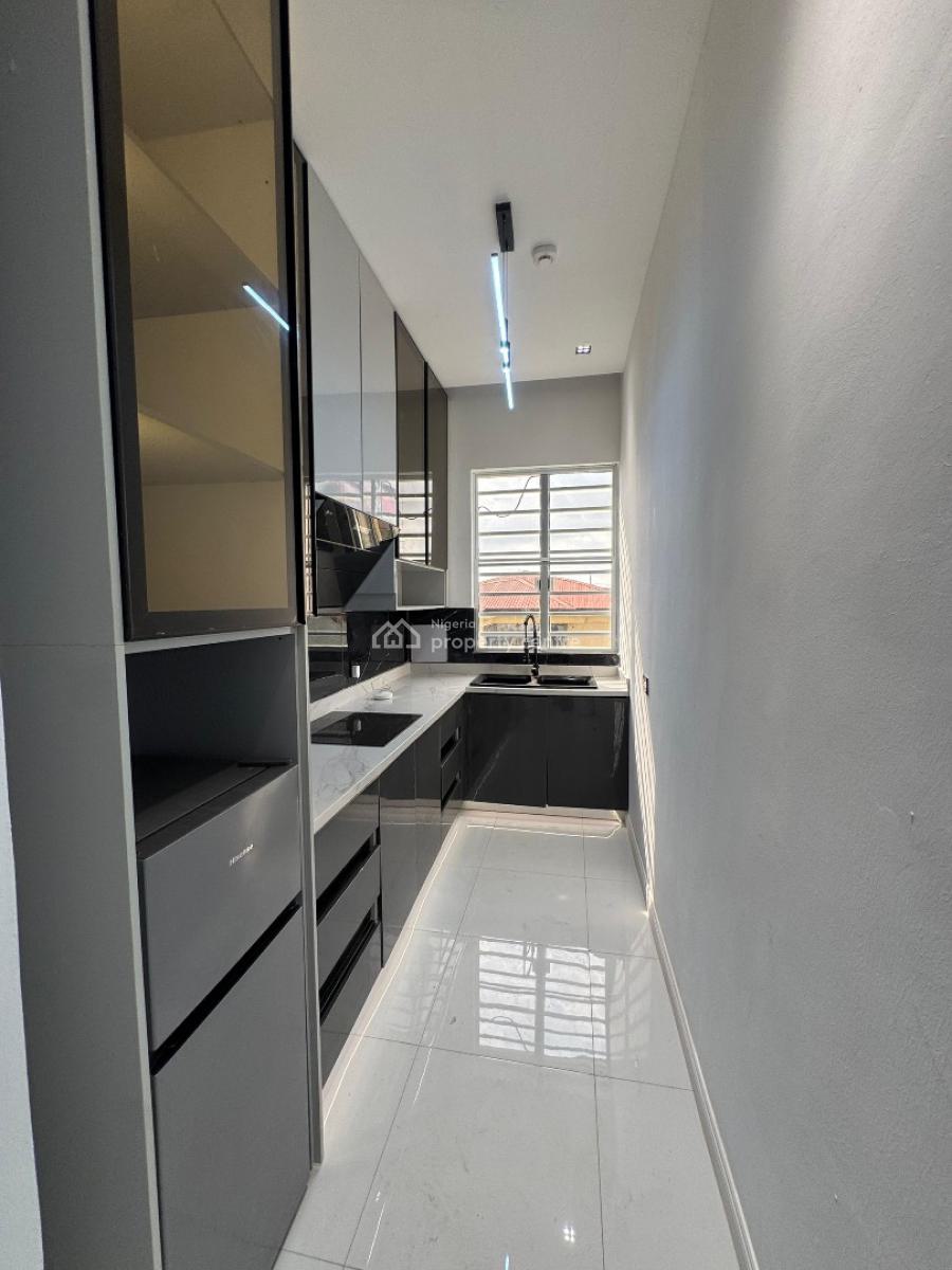 Magnificent 5 Bedroom Duplex with a Bq and a Pool, Lekki Phase 1, Lekki, Lagos, House for Sale